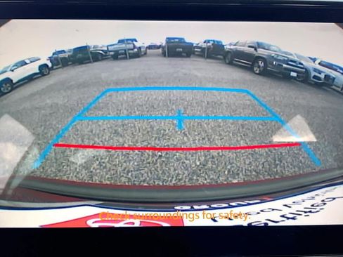 Used 2025 Toyota Corolla SE w/ SE Premium Package image 26