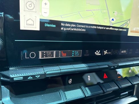 Used 2025 GMC Hummer EV 3X w/ LPO, Dark Essentials Package AWD/4WD image 24