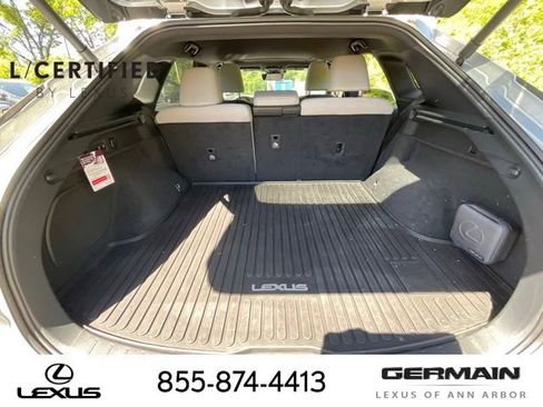 Used 2023 Lexus RX 350 Premium w/ Accessory Package AWD/4WD image 23