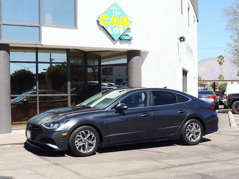 Used 2021 Hyundai Sonata SEL w/ Cargo Package image 7