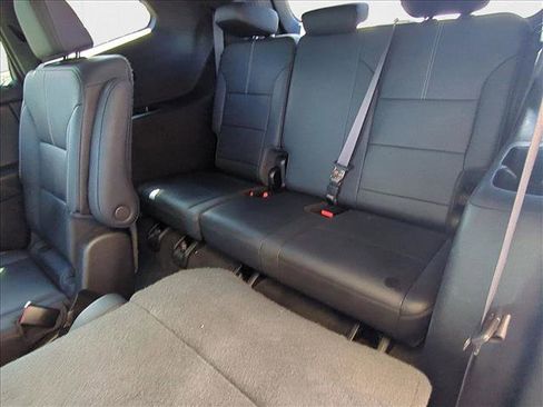 Used 2024 GMC Acadia Elevation image 18