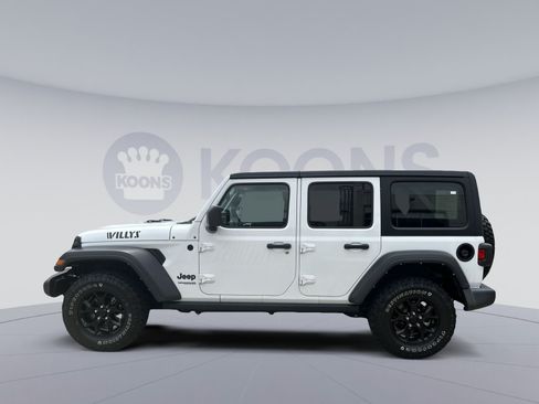 Used 2021 Jeep Wrangler Unlimited Sport AWD/4WD image 13