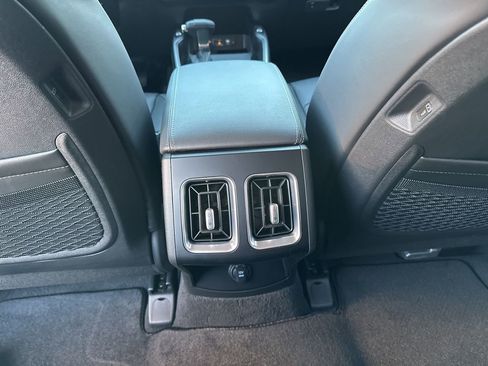 New 2026 Kia Sorento S w/ S Panoramic Sunroof Package image 23