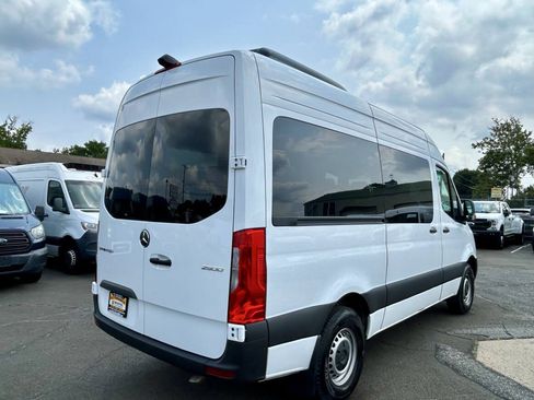 Used 2025 Mercedes-Benz Sprinter 2500 image 5