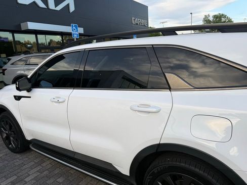 Used 2022 Kia Sorento SX Prestige w/ Rust Color Package AWD/4WD image 9