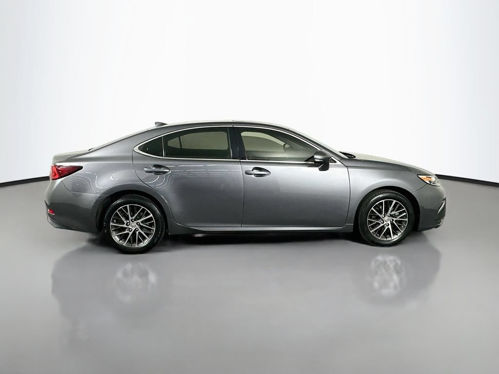 Used 2016 Lexus ES 350 w/ Premium Package w/Wood Trim FWD image 9