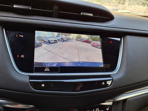 New 2026 Cadillac XT5 Luxury image 20