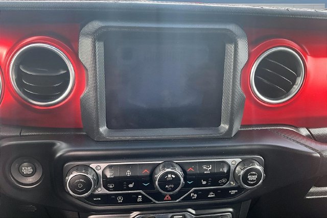 Used 2021 Jeep Gladiator Rubicon AWD/4WD image 10