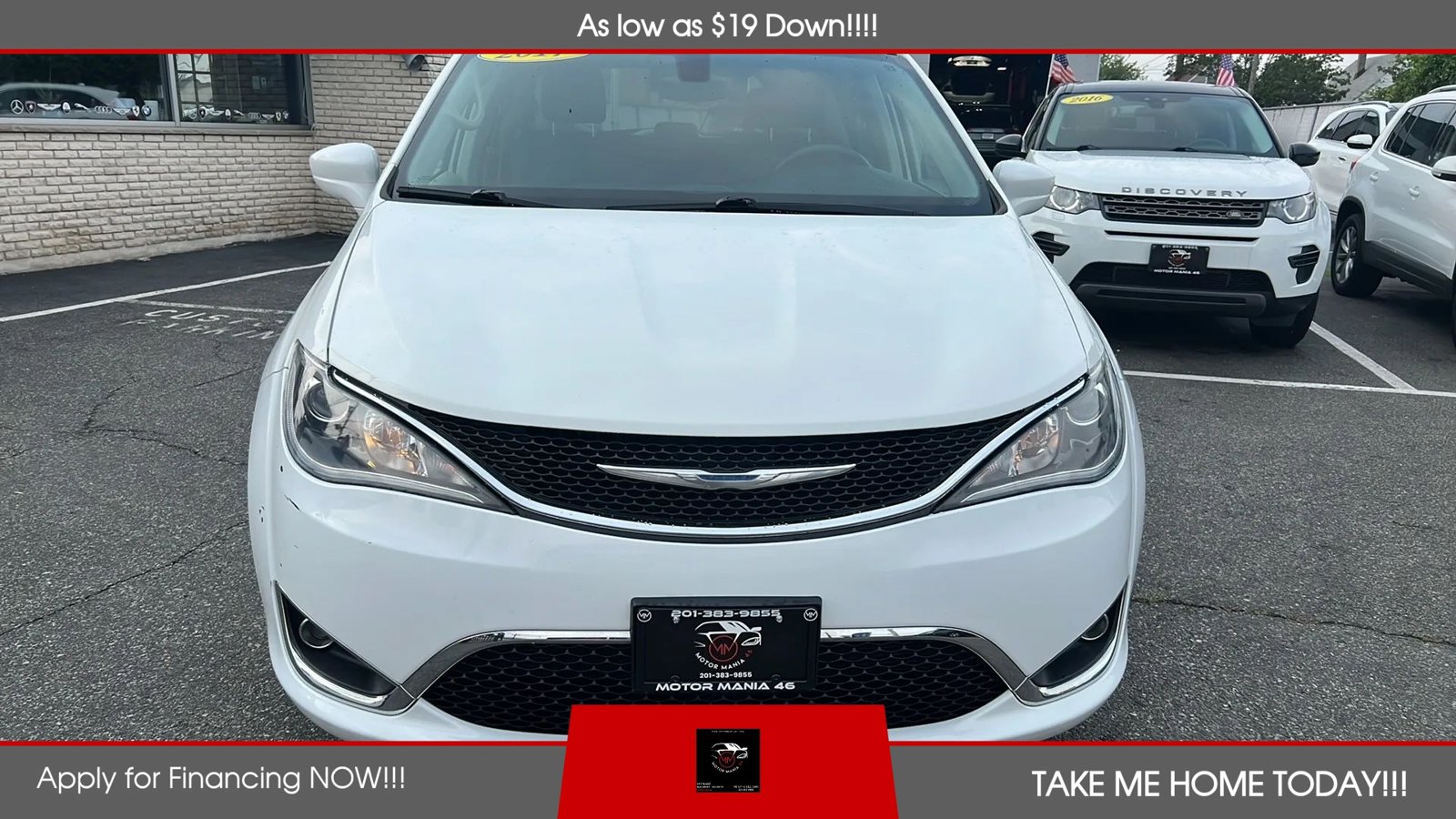 Used 2017 Chrysler Pacifica Touring-L FWD image 8