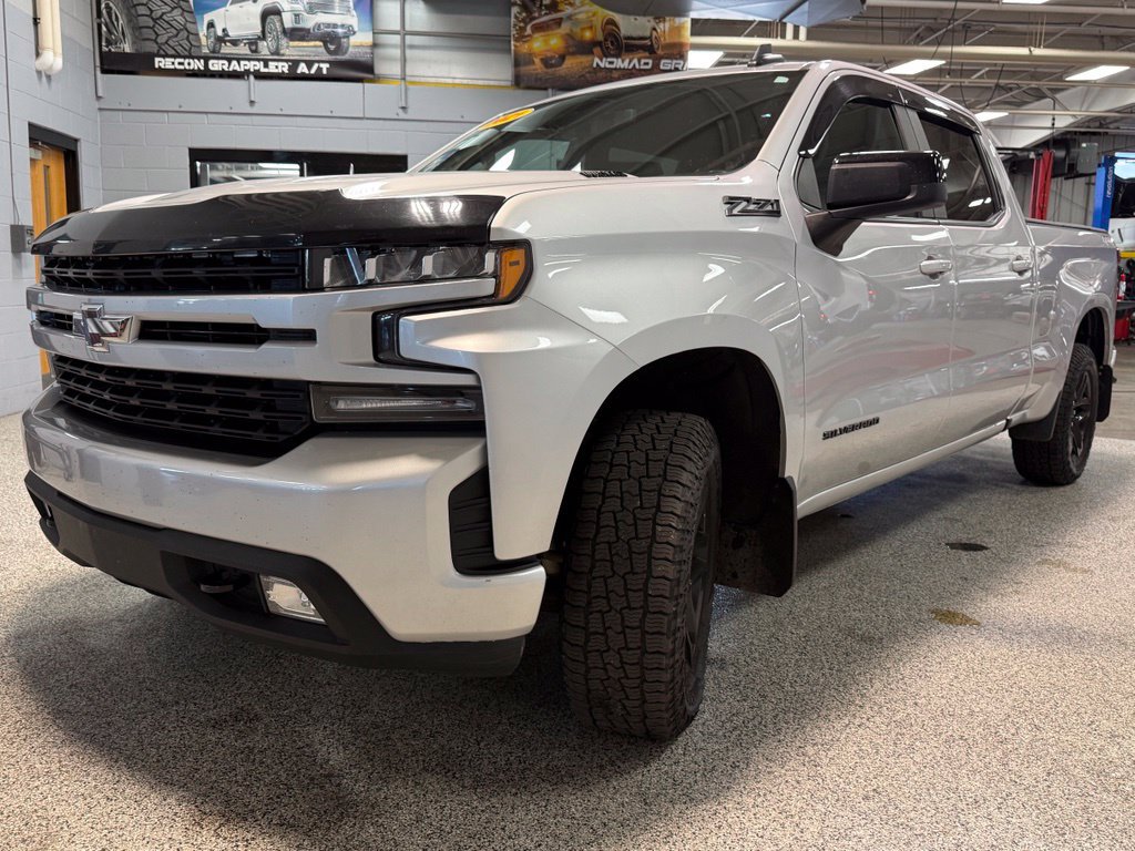 Used 2021 Chevrolet Silverado 1500 RST w/ Z71 Off-Road Package AWD/4WD image 3
