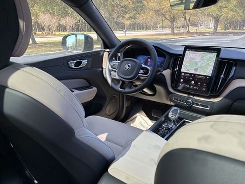 New 2026 Volvo XC60 B5 Plus w/ Protection Package Premier image 26