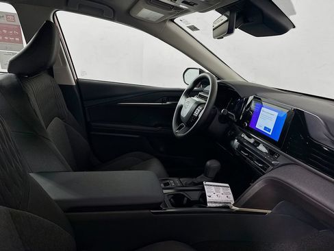 New 2026 Toyota Camry LE FWD image 27
