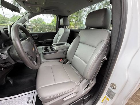 Used 2018 Chevrolet Silverado 1500 W/T RWD image 22