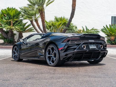 Used 2023 Lamborghini Huracan EVO AWD/4WD image 33