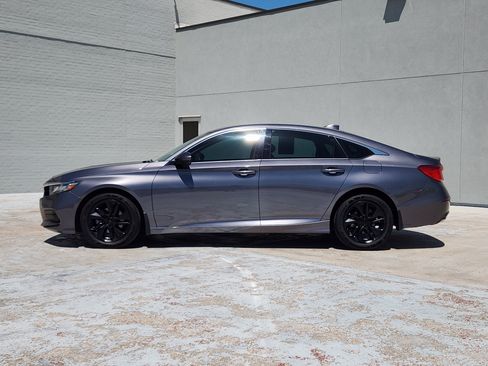 Used 2019 Honda Accord LX image 4