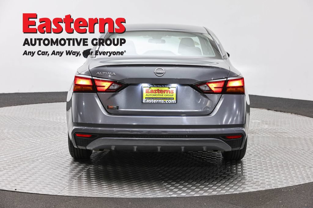 Used 2023 Nissan Altima 2.5 S FWD image 7