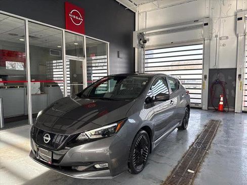 Certified 2023 Nissan Leaf SV Plus image 1