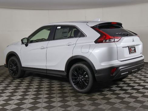 New 2026 Mitsubishi Eclipse Cross LE image 6
