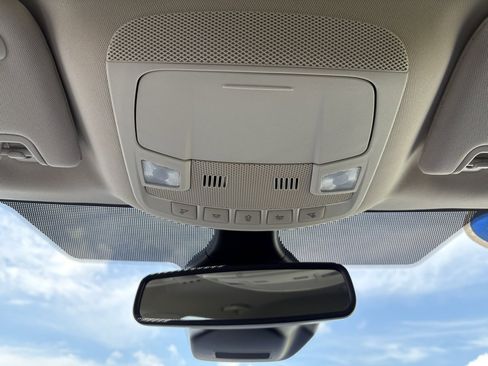 Used 2022 Ford Edge SEL w/ Convenience Package image 13