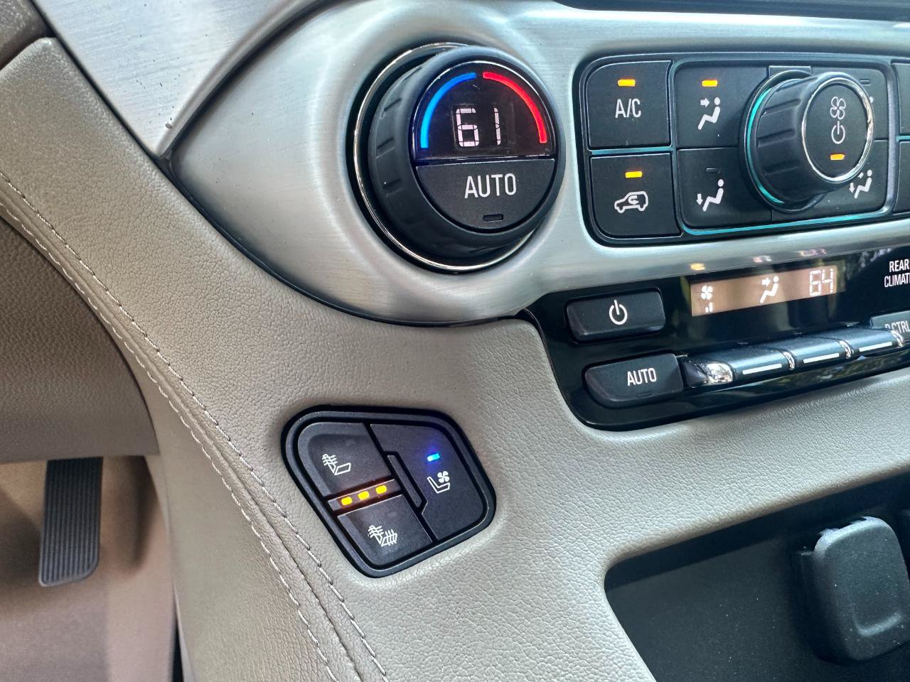 Used 2019 GMC Yukon SLT w/ Open Road Package RWD image 54