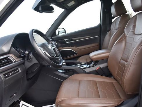 Certified 2021 Kia Telluride SX w/ SX Prestige Package AWD/4WD image 26