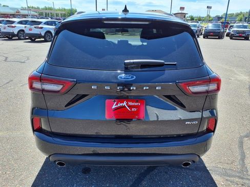 Certified 2023 Ford Escape ST-Line image 4