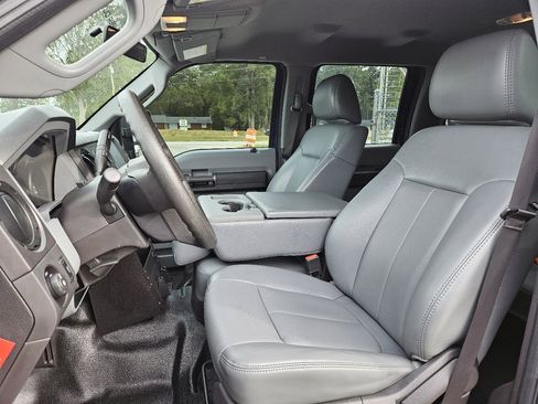 Used 2011 Ford F450 XL w/ PWR Equipment Group image 20