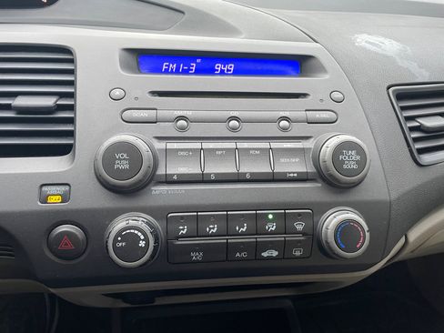 Used 2010 Honda Civic LX image 13