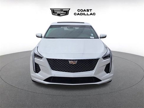 Used 2020 Cadillac CT6 Luxury image 2