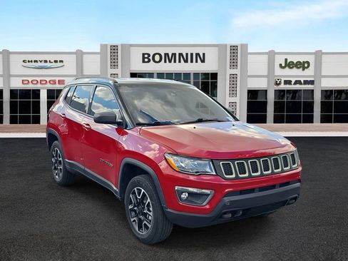 Used 2021 Jeep Compass Trailhawk AWD/4WD image 2