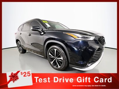 Certified 2022 Toyota Highlander XSE