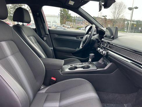 Used 2025 Honda Civic Sport image 16