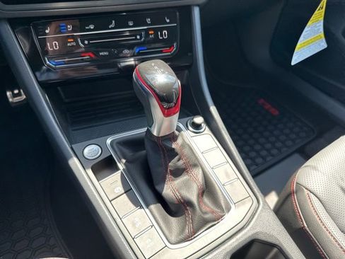New 2026 Volkswagen Jetta GLI Autobahn FWD image 21