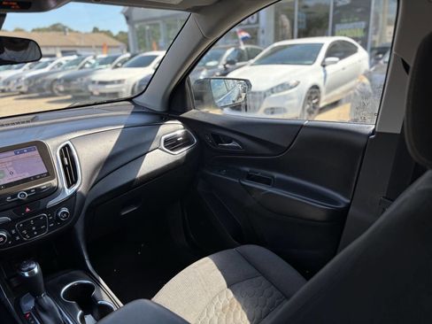 Used 2020 Chevrolet Equinox LT image 21