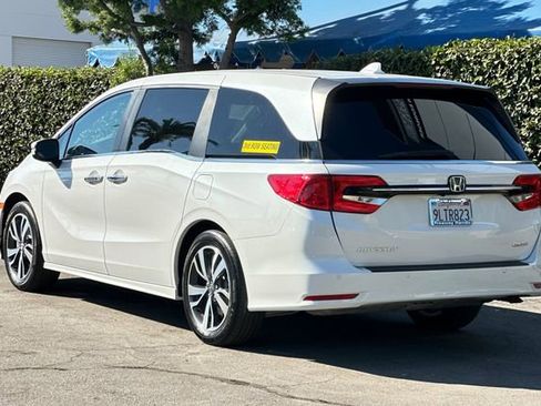 Certified 2024 Honda Odyssey Touring image 6