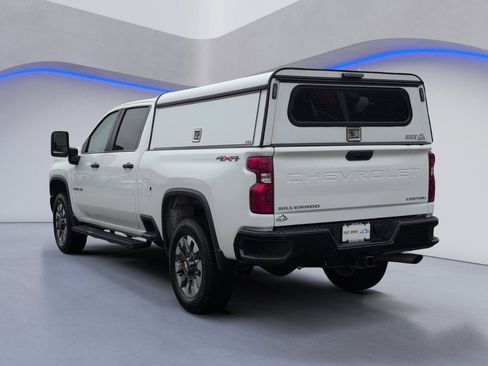 Used 2023 Chevrolet Silverado 2500 Custom w/ Infotainment Package image 3