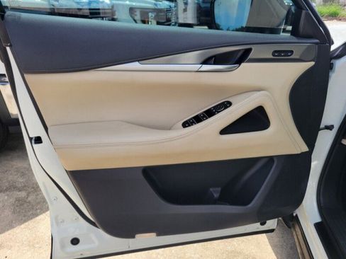 Used 2023 INFINITI QX60 Luxe AWD/4WD image 15