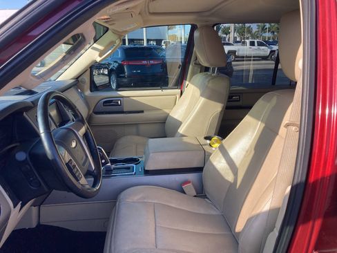 Used 2015 Ford Expedition EL Limited w/ Equipment Group 301A RWD image 19