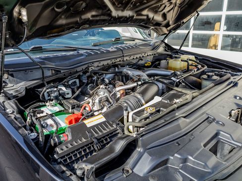 Used 2021 Ford F250 Platinum w/ Tremor Off-Road Package image 41