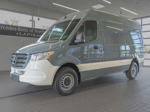 Certified 2025 Mercedes-Benz Sprinter 2500 image 3