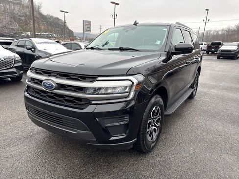 Used 2024 Ford Expedition XLT image 7