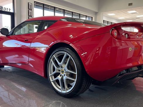 Used 2010 Lotus Evora image 3