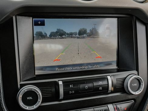 Used 2020 Ford Mustang Premium RWD image 28
