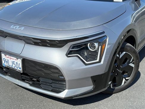 Used 2023 Kia Niro Wind FWD image 3