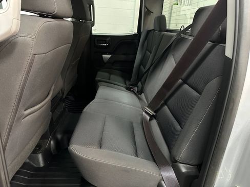 Used 2017 Chevrolet Silverado 1500 LT w/ Redline Edition AWD/4WD image 22