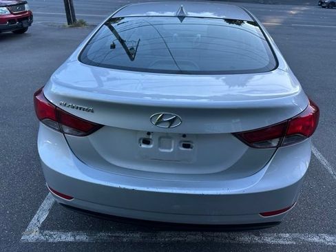 Used 2016 Hyundai Elantra SE FWD image 6