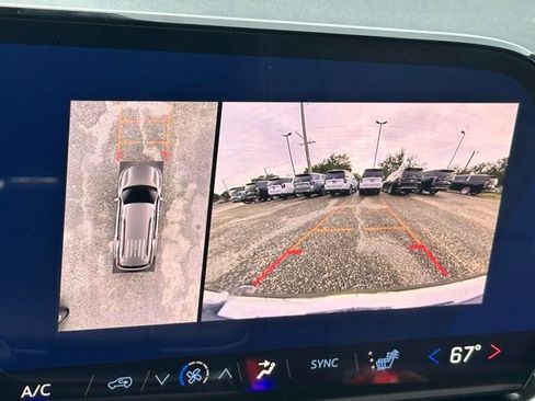 New 2026 Chevrolet Traverse LT w/ Driver Confidence Package image 13