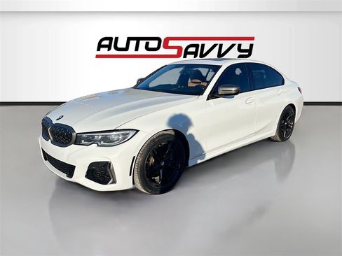 Used 2022 BMW M340i w/ Driving Assistance Package image 3