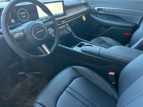 New 2026 Hyundai Sonata Limited image 12