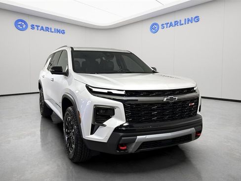 Certified 2025 Chevrolet Traverse Z71 w/ Enhanced Driving Package image 14